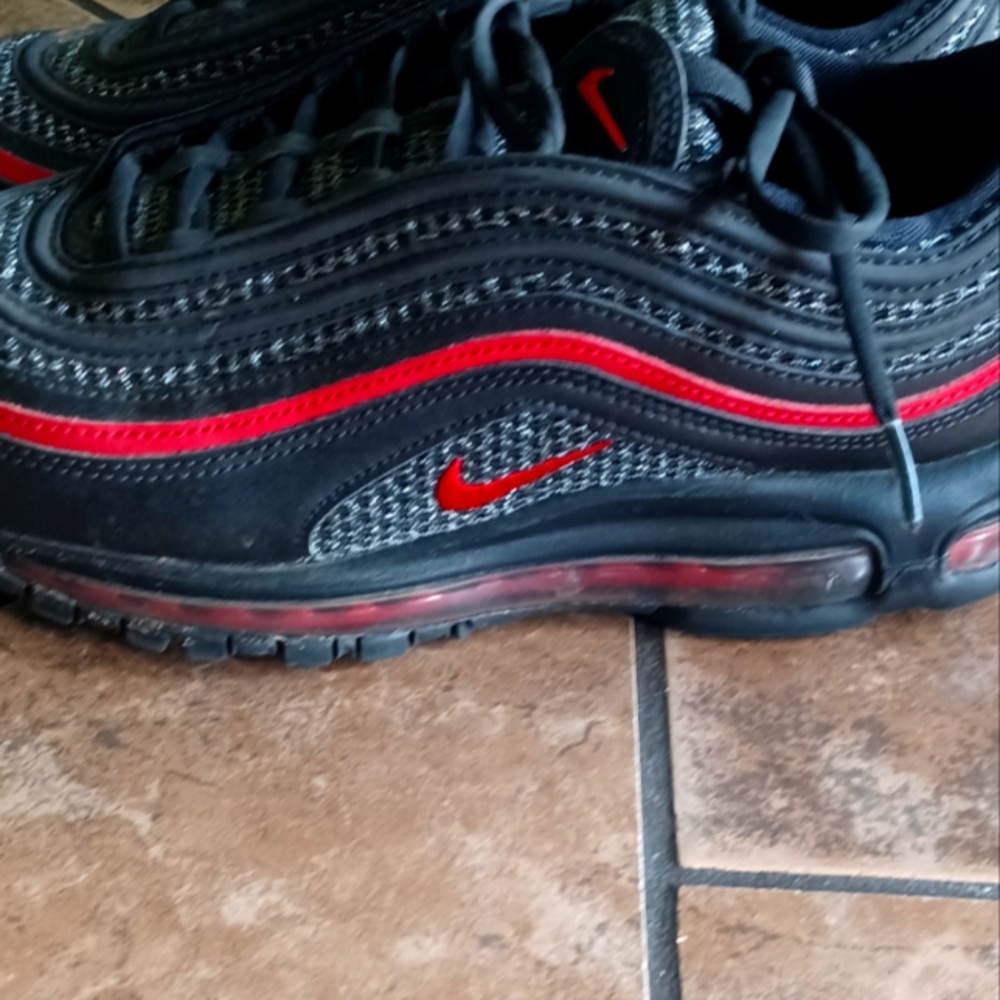 Womens nike air max sneakers